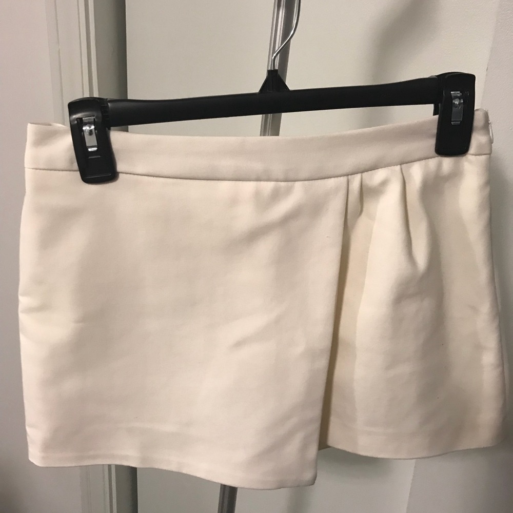 Zara off white skirt XS